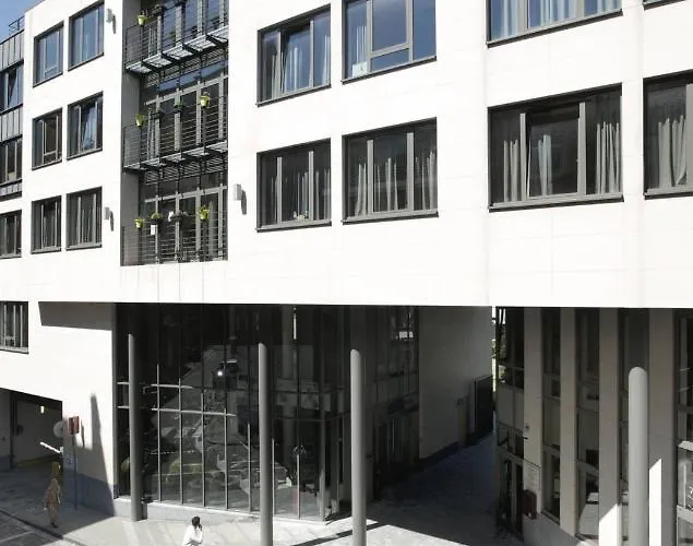 Youth Hostel van Gogh Saint-Josse-ten-Noode